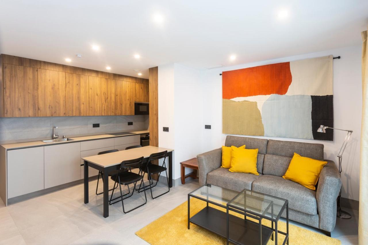 Apartamentos Bajeles Sevilla Urban Zewnętrze zdjęcie