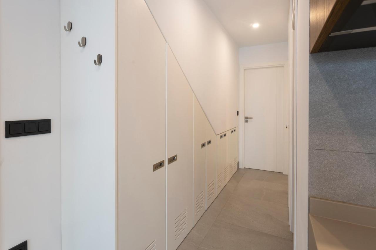 Apartamentos Bajeles Sevilla Urban Zewnętrze zdjęcie