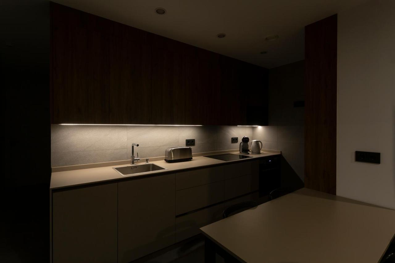 Apartamentos Bajeles Sevilla Urban Zewnętrze zdjęcie