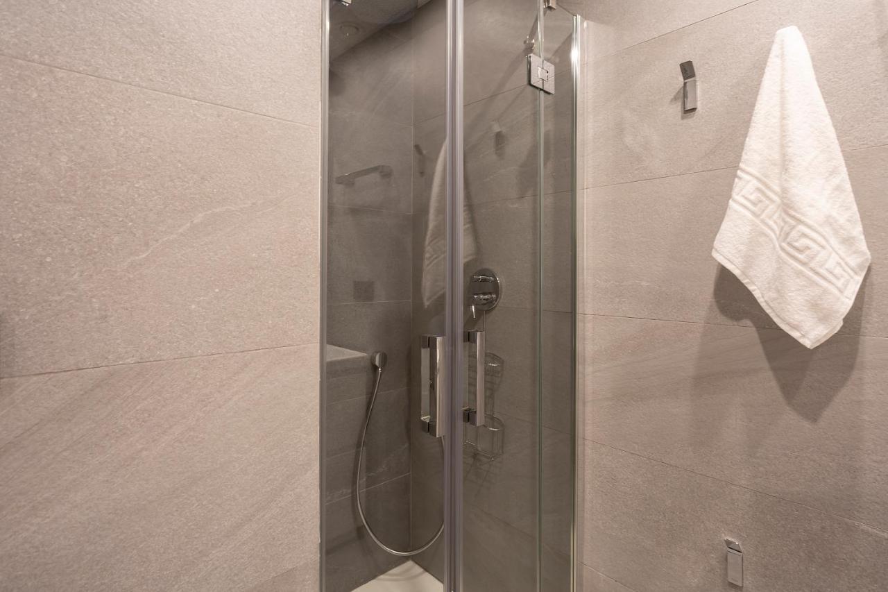 Apartamentos Bajeles Sevilla Urban Zewnętrze zdjęcie