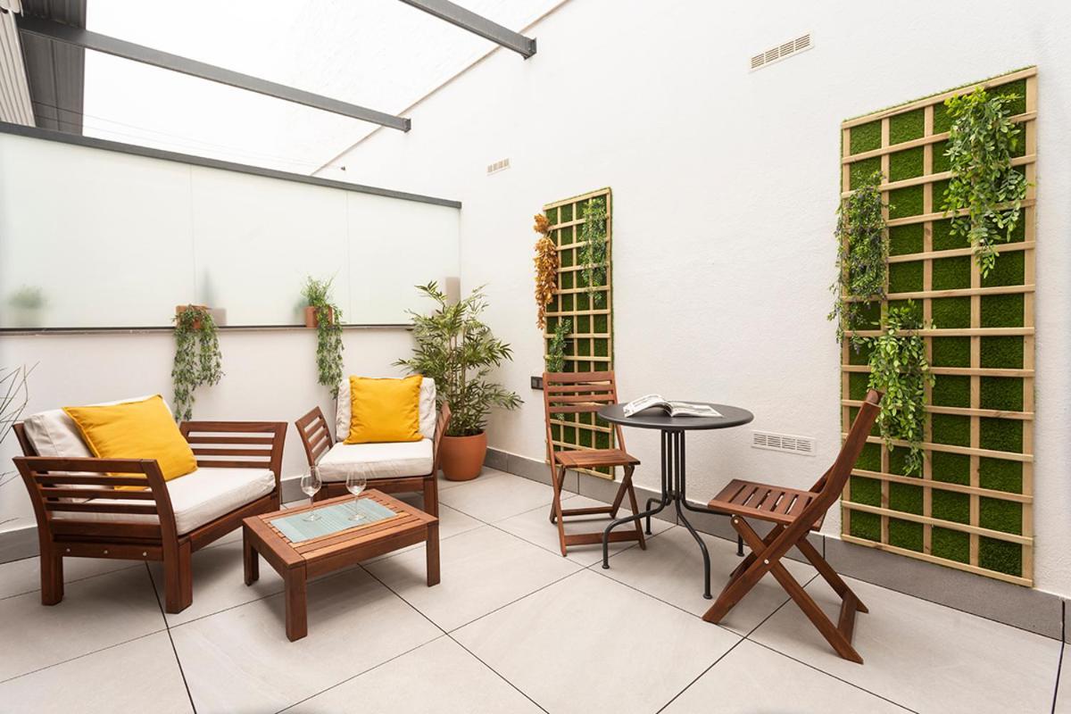 Apartamentos Bajeles Sevilla Urban Zewnętrze zdjęcie