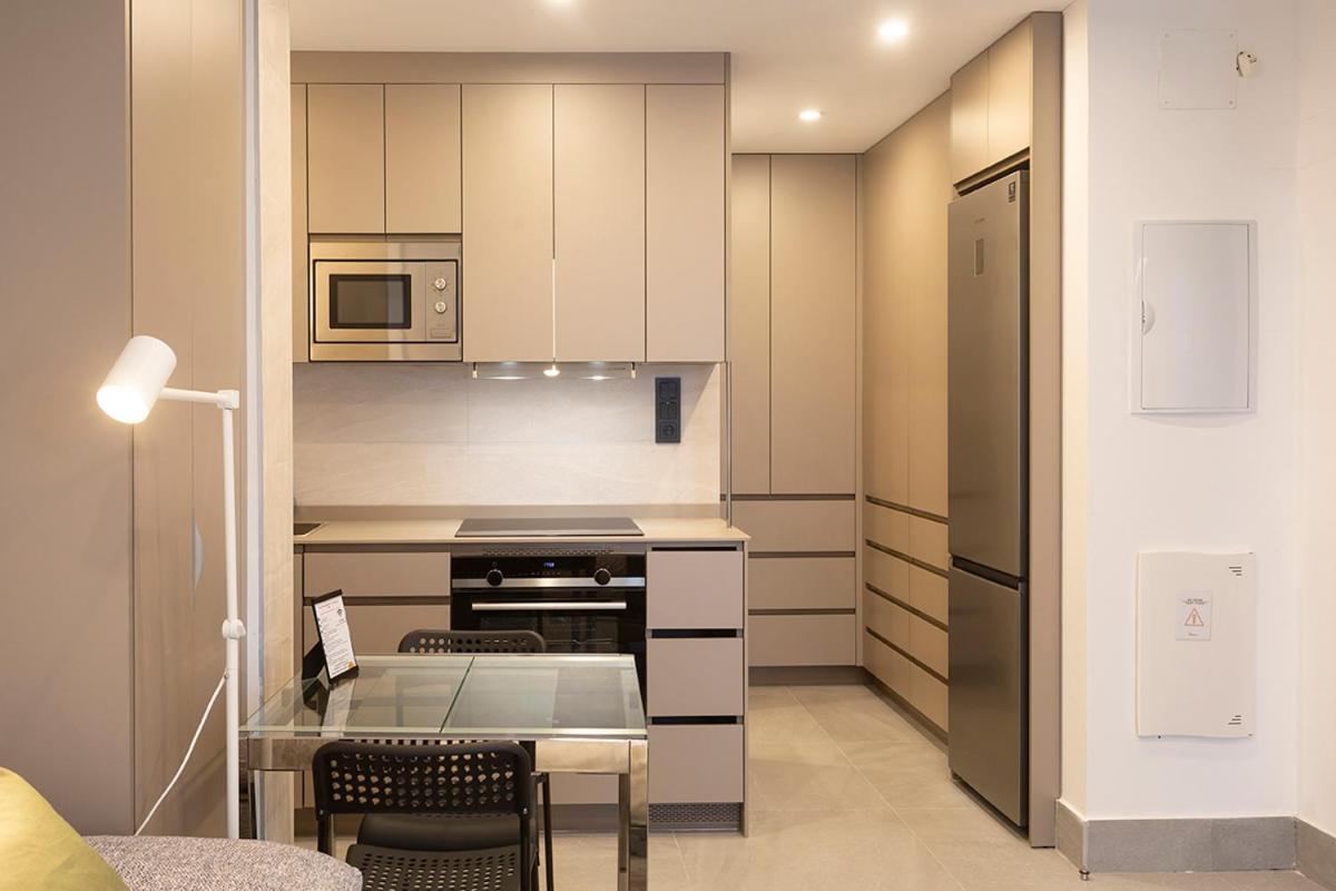 Apartamentos Bajeles Sevilla Urban Zewnętrze zdjęcie