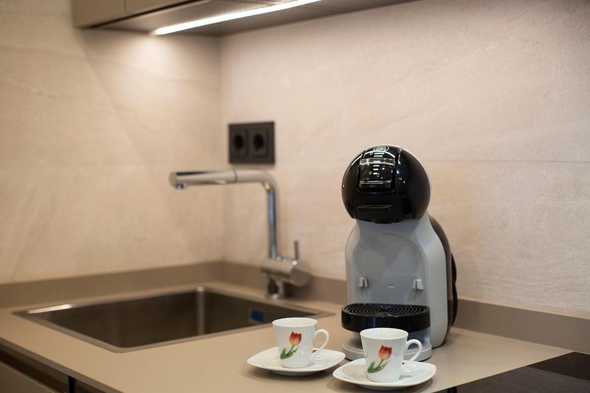 Apartamentos Bajeles Sevilla Urban Zewnętrze zdjęcie