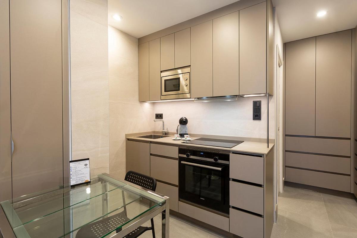 Apartamentos Bajeles Sevilla Urban Zewnętrze zdjęcie