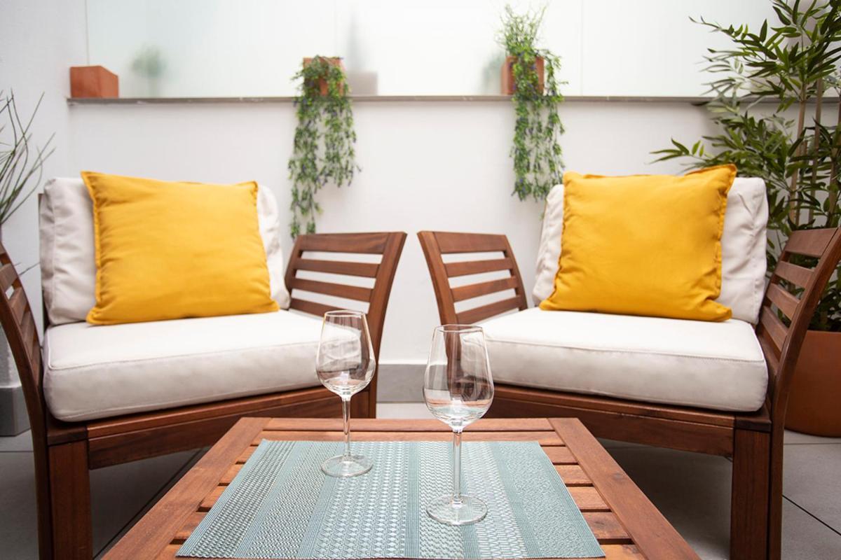 Apartamentos Bajeles Sevilla Urban Zewnętrze zdjęcie