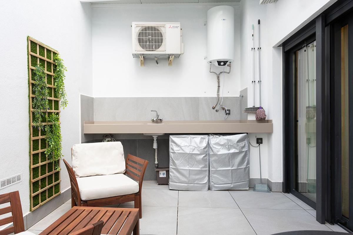 Apartamentos Bajeles Sevilla Urban Zewnętrze zdjęcie